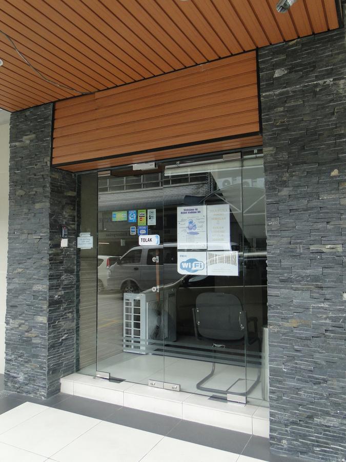萨冬88酒店 亞庇 外观 照片