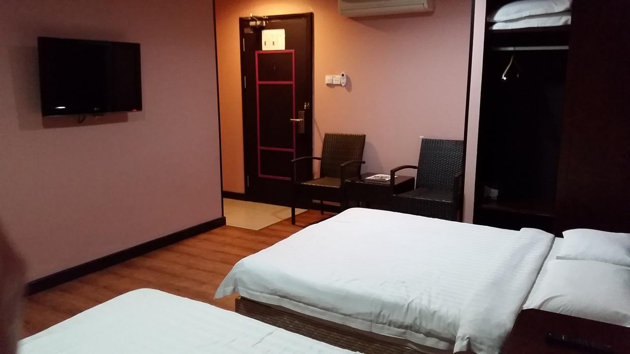 萨冬88酒店 亞庇 外观 照片