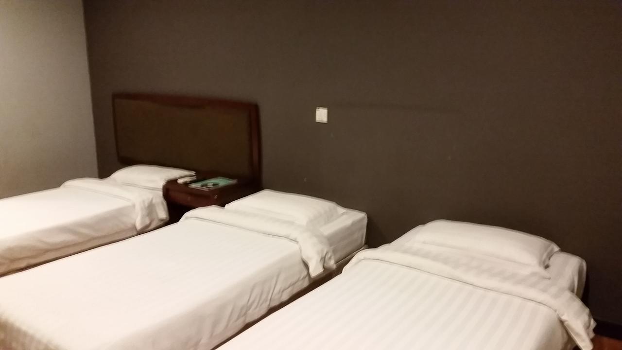 萨冬88酒店 亞庇 外观 照片